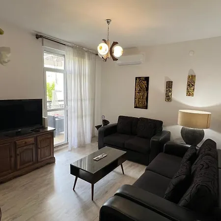 Lilikoi Apartment