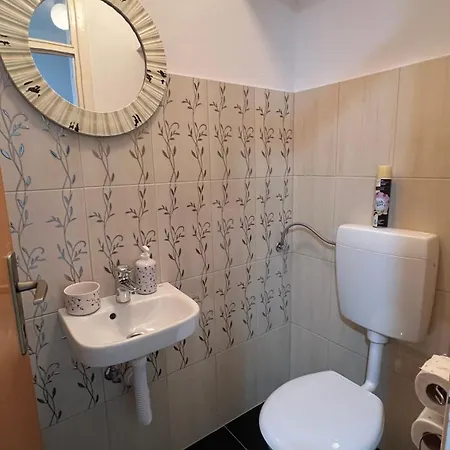 Lilikoi Apartment *